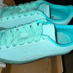 Puma Suede Tiffany blue